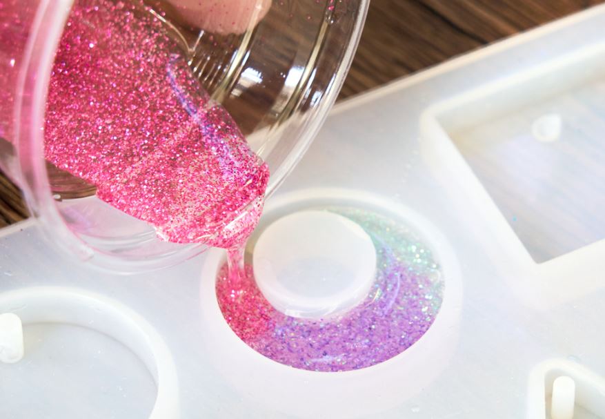 15 Best Glitters For Epoxy Resin UV Resin 2025 Crafty DIY Artistry