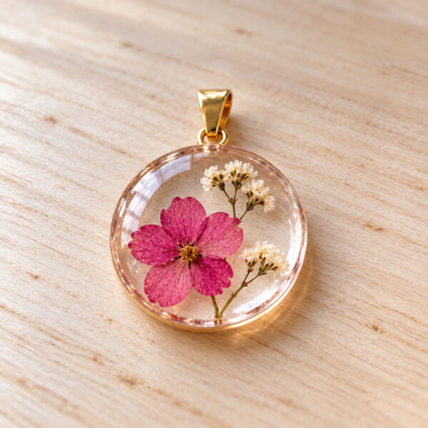 best resin for jewelry making