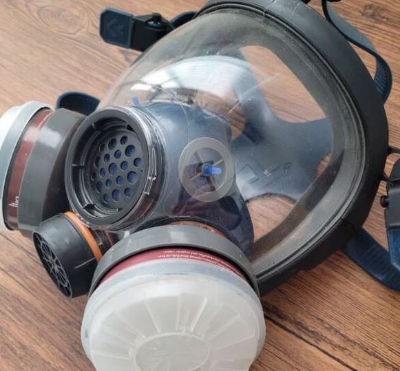 full faced respirator