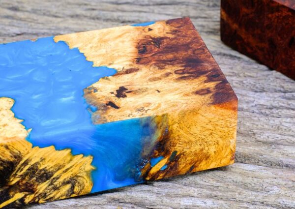 best resin wood art ideas