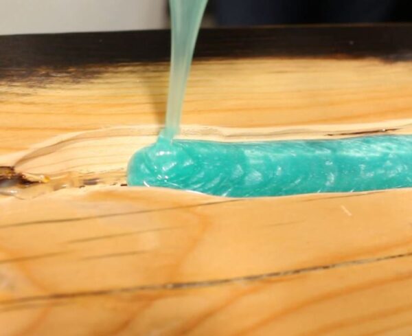 Ways To Use Epoxy Resin For Tables