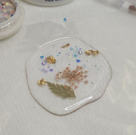 using uv resin for crafts