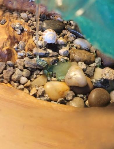 using uv resin as glue