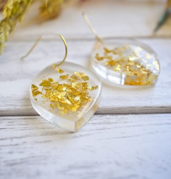 Can I mix different brands of resin and hardener?